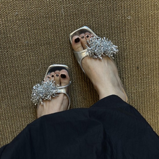 White high-heeled wedding shoes for women, 2025 spring new models, pointed-toe stiletto embroidered lace, Xiuhe wedding dress bridal shoes.