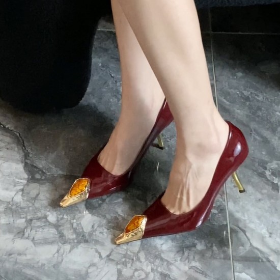 Yang Shulin's Same Style Gemstone Agate Metal Pointed Toe High Heels for Women, Burgundy Patent Leather Stiletto Shoes
