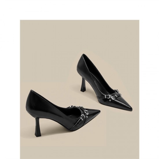 Black, stylish, mature women's high heels, 2024 new French-style, versatile pointed-toe stiletto shoes with skirts.