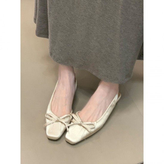 French Rhinestone Floral Strap Square-Toe Sandals for Summer, Perfect for Dresses and High Heels