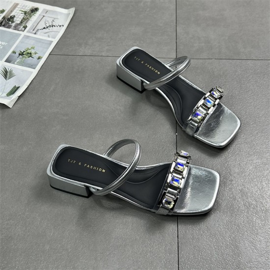 Thick-heeled pointed-toe trouser boots, street-ready short boots for women, spring and autumn 2025 new models, brown western-style skinny boots.