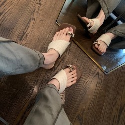 Women's thick-heeled vacation-style straw flip-flops (Summer outdoor wear, 2024 new style, French-style flip-flops) Slippers