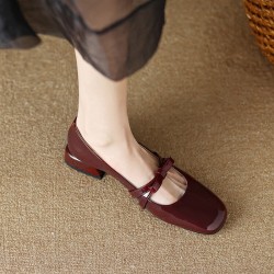 Black women's high heels, 2025 new style patent leather T-strap, pointed-toe, open-toe, block-heeled, closed-toe sandals.